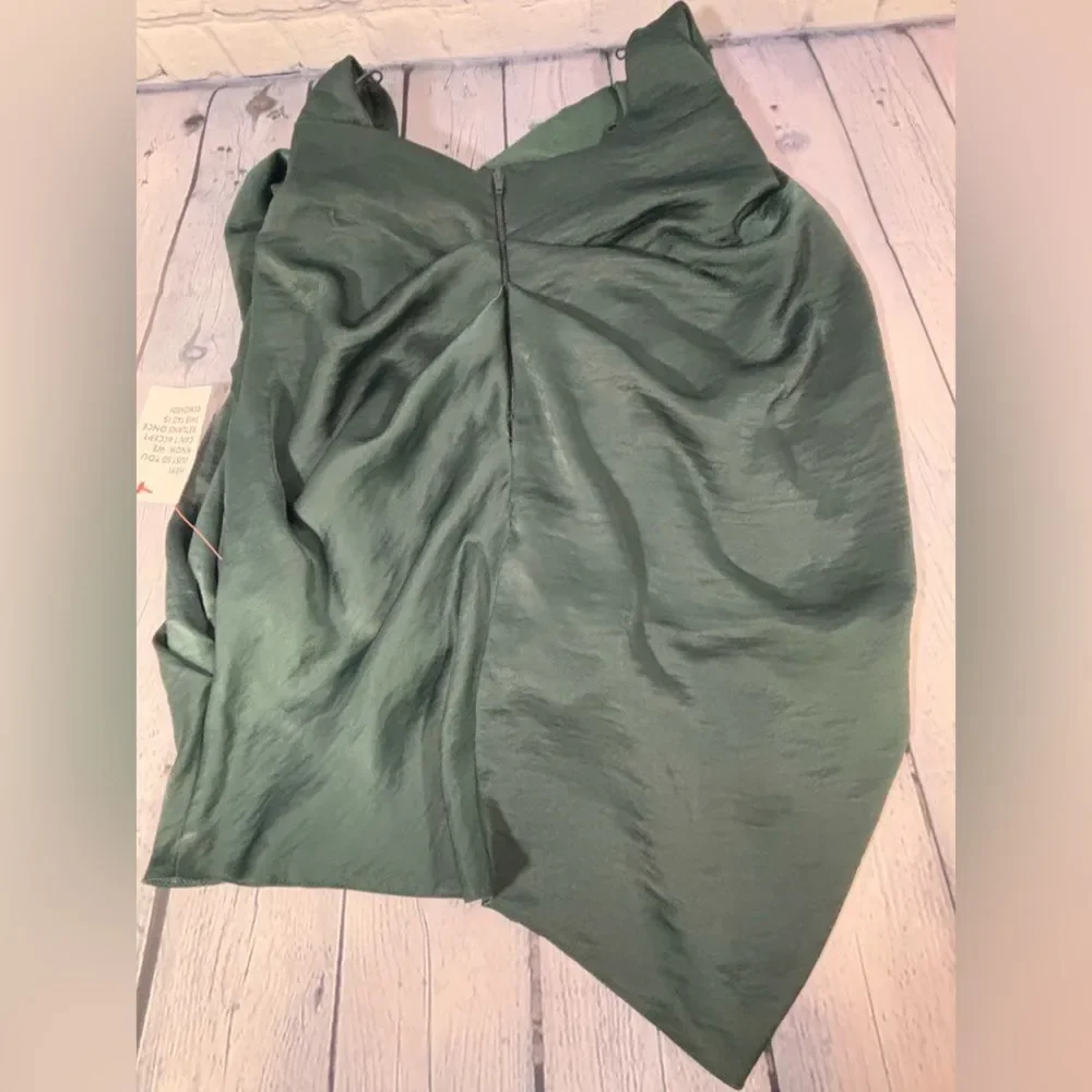 NWT ASOS Forest Green Satin Twill Halter Drape Neck Holiday Festive Mini Dress 2